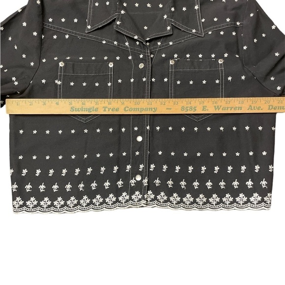 Vintage, PG Collections Ginger Bort, Black Jean Jacket,White Embroidered Flowers - Picture 4 of 7